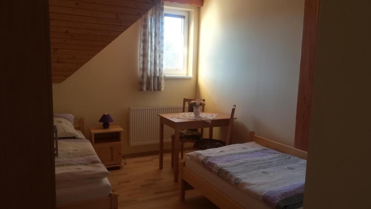 Rekreacne Zariadenie Chmelisko Pruzina Buitenkant foto